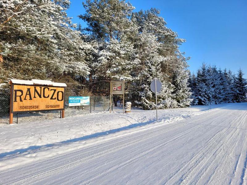 Osrodek Wypoczynkowy Ranczo Okuninka Exterior foto